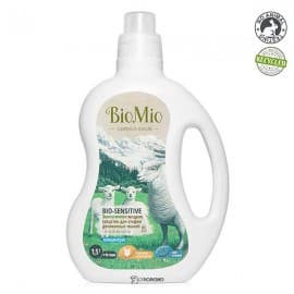 Экологичное жидкое средство для стирки деликатных тканей с экстрактом хлопка 1500 мл BioMio 100566