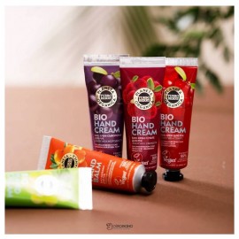 Подарочный набор для рук TURBO BERRY Энергия сочных ягод крем д/рук Ацерола бальзам д/рук Облепиха Planeta Organica 108180