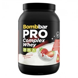 Коктейль со вкусом Клубника со сливками 900 г BOMBBAR 1134791